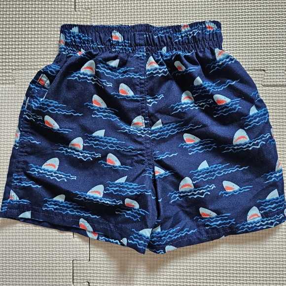 💥2for15💥 Toddler swim set shark 3T - Picture 6 of 16